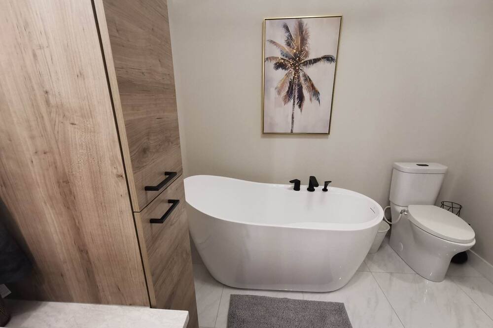 Photo of Bathroom in Shawinigan