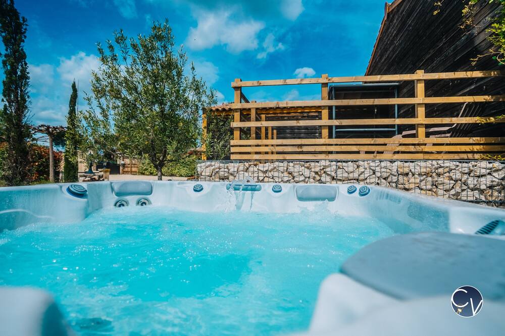 Photo of Outdoor in La Bruguiere