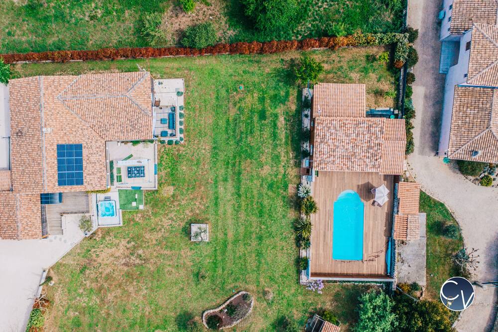 Photo of Outdoor in La Bruguiere