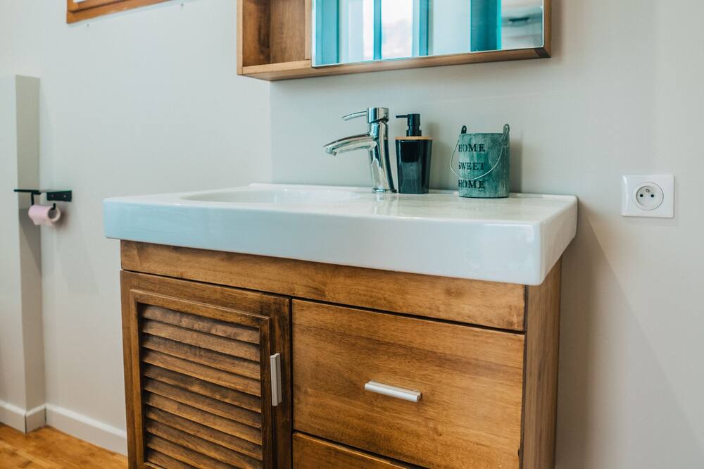 Photo of Bathroom in La Bruguiere