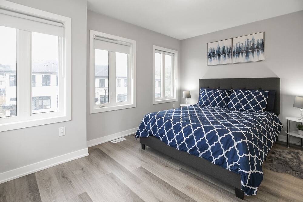 Photo of Bedroom in Ancaster