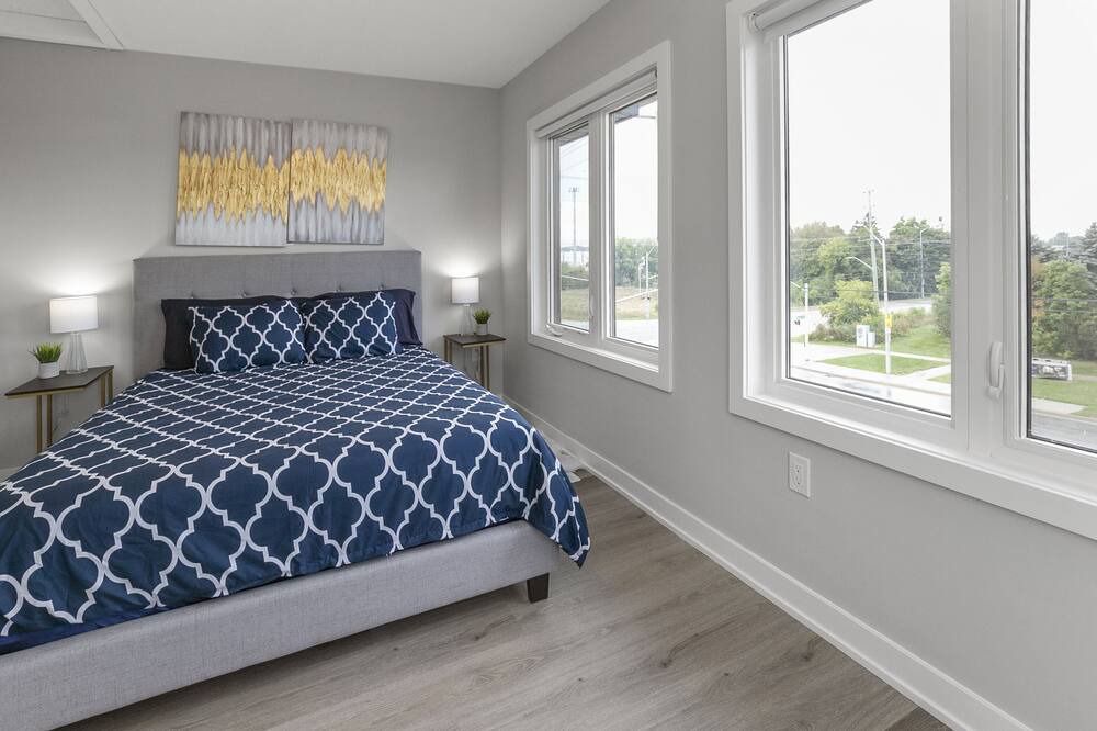 Photo of Bedroom in Ancaster