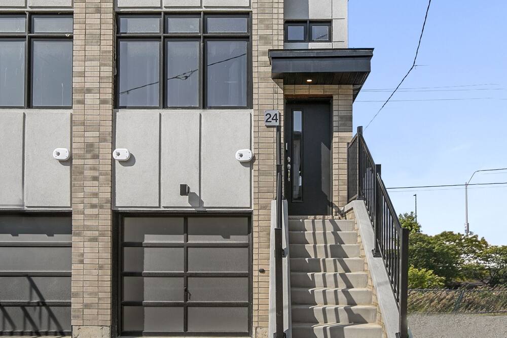 Photo of Outdoor in Ancaster