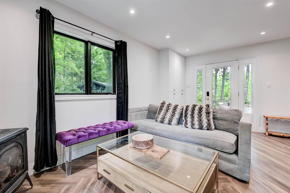 Photo of Livingroom in Minden Hills