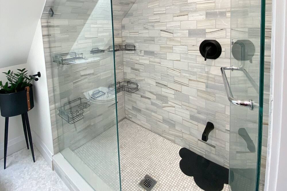 Photo of Bathroom in Minden Hills