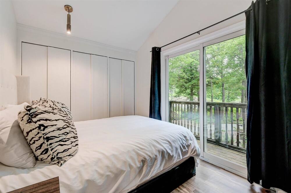 Photo of Bedroom in Minden Hills