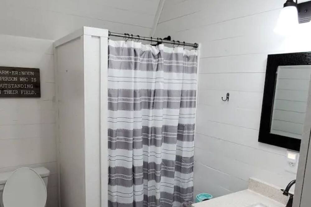 Photo of Bathroom in Myrtle