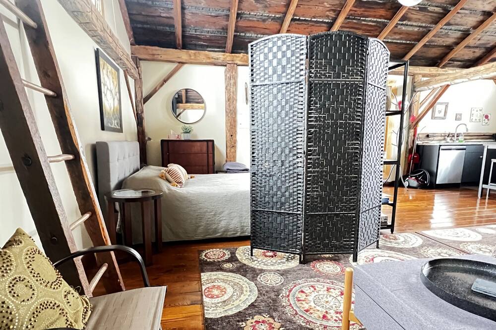 Photo of Bedroom in Guelph/Eramosa