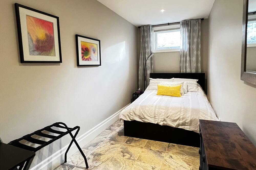 Photo of Bedroom in Guelph/Eramosa