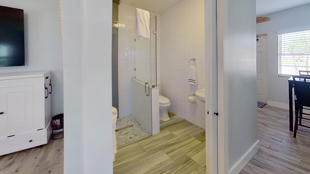 Photo of Bathroom in Matlacha Isles-Matlacha Shores