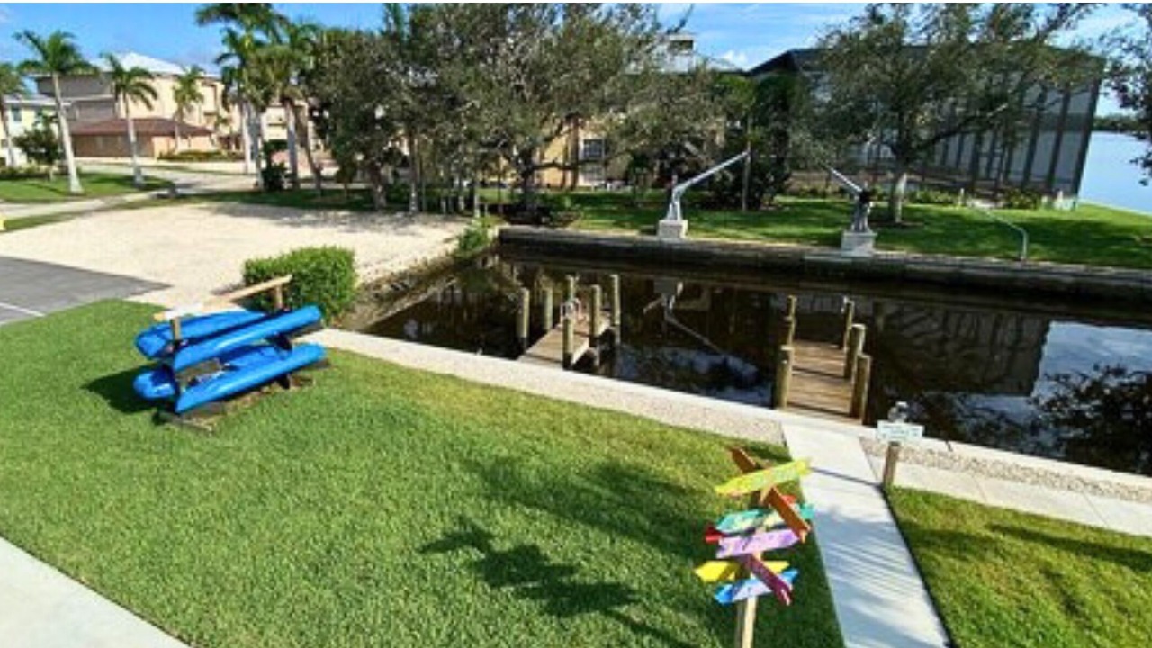 Photo of Others in Matlacha Isles-Matlacha Shores