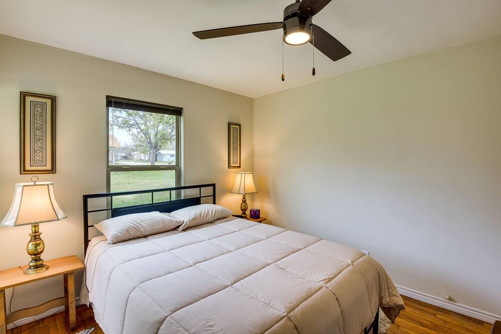 Photo of Bedroom in Hico