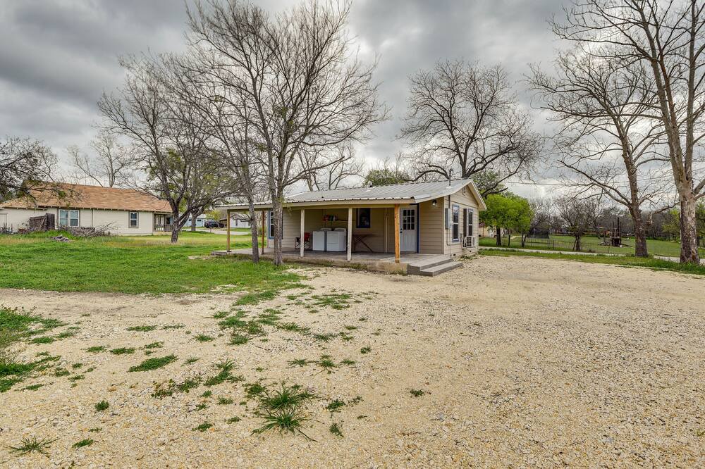 Photo of Others in Hico