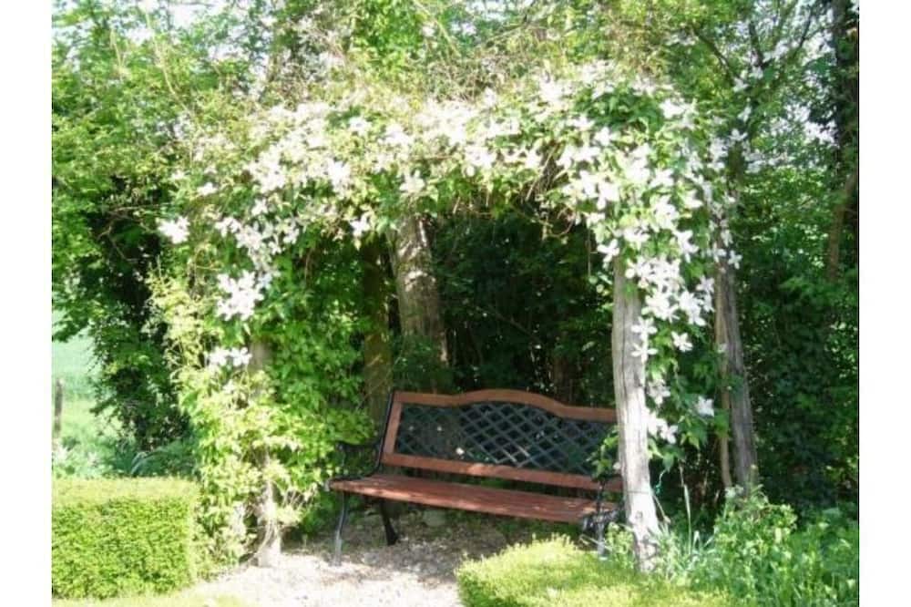 Photo of Outdoor in Chaumussay