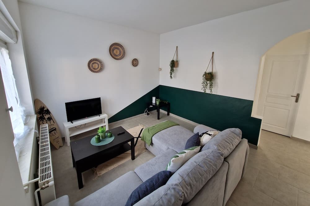 Photo of Bedroom in Maubeuge