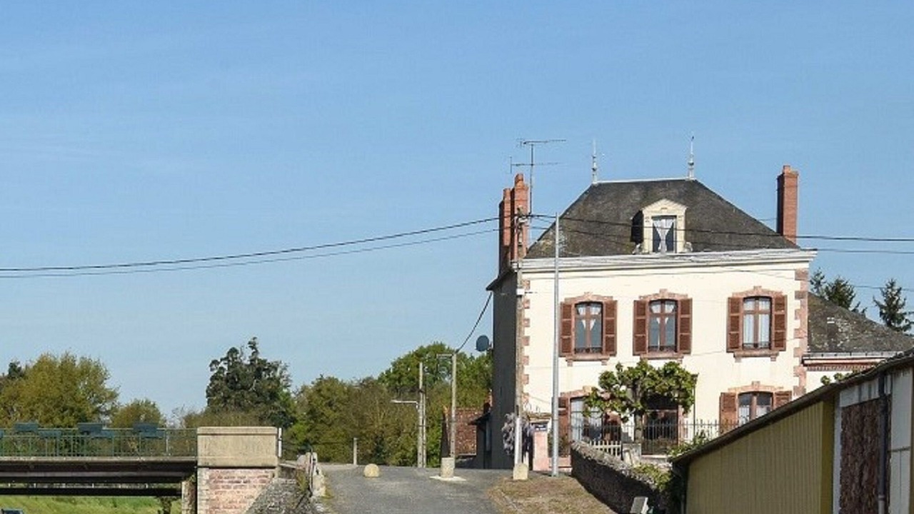 Photo of Others in Vallon-en-Sully