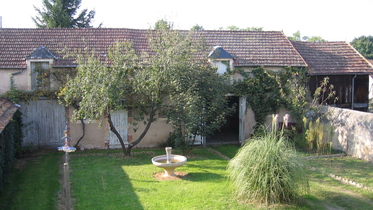 Photo of Outdoor in Vallon-en-Sully