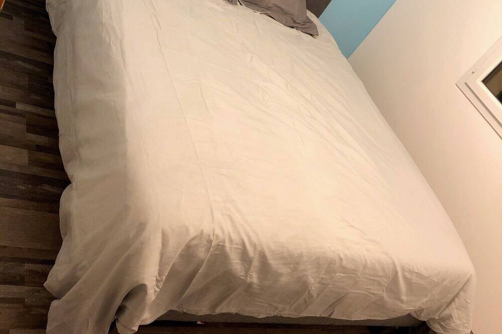 Photo of Bedroom in Roquemaure
