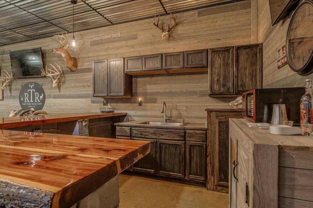 Photo of Kitchen in Hughes County