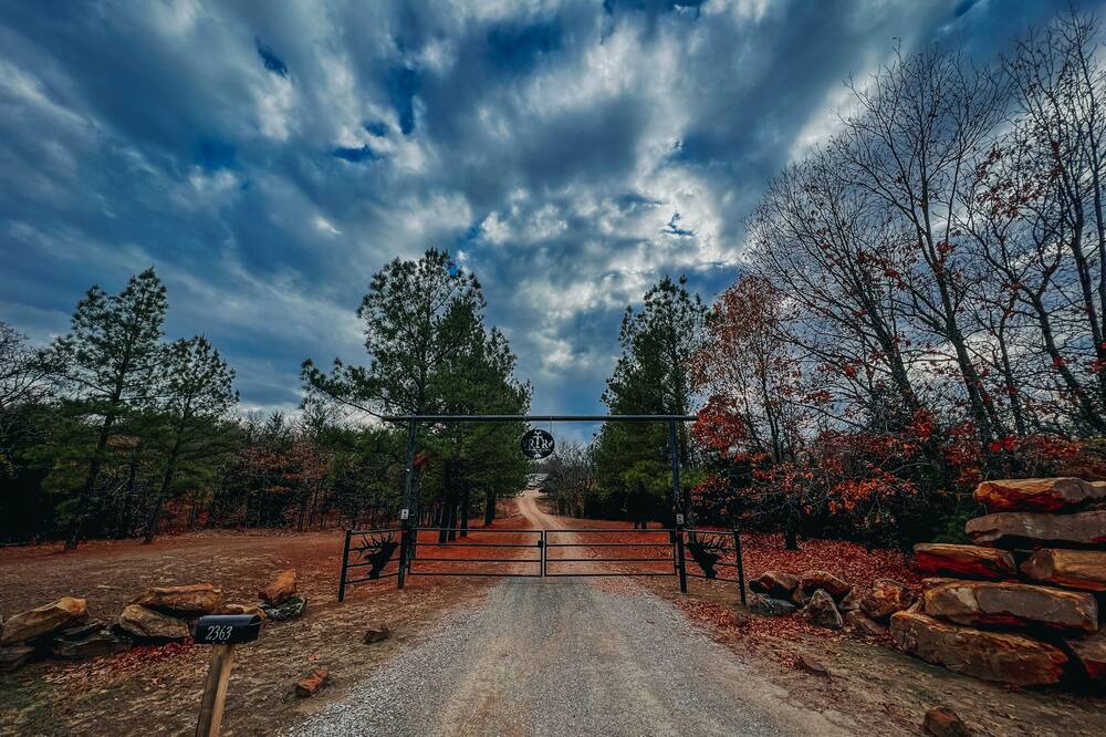 Photo of Outdoor in Hughes County