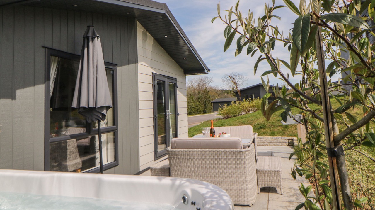 Photo of Others in Lifton