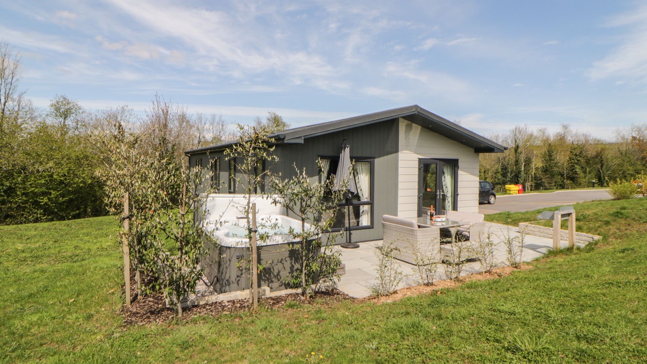 Photo of Others in Lifton