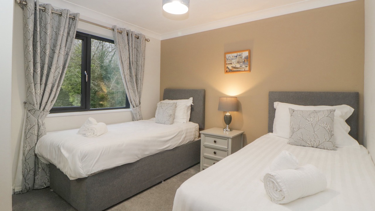 Photo of Others in Lifton