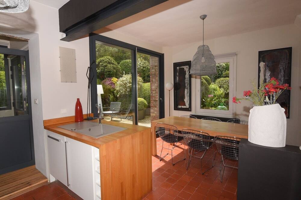 Photo of Kitchen in Dieppe