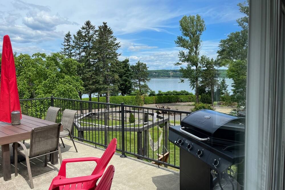 Photo of Outdoor in Desjardins