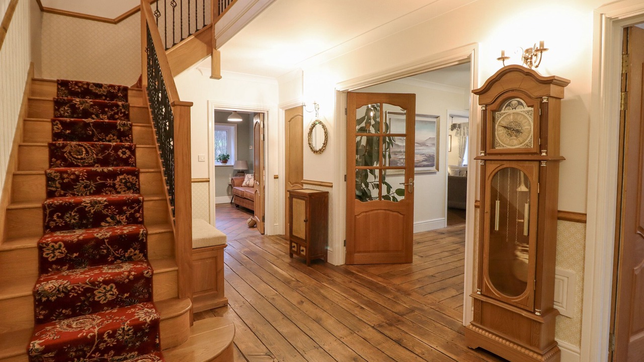 Photo of Others in Dolanog