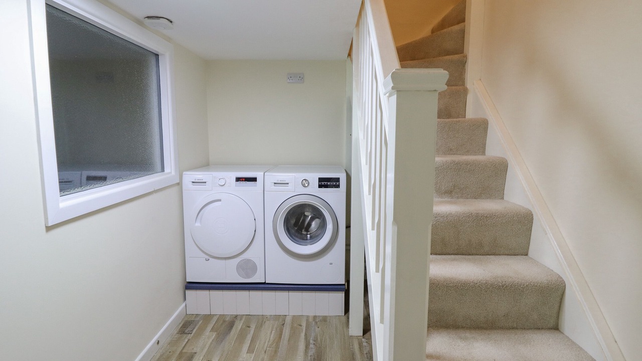 Photo of Others in Dolanog