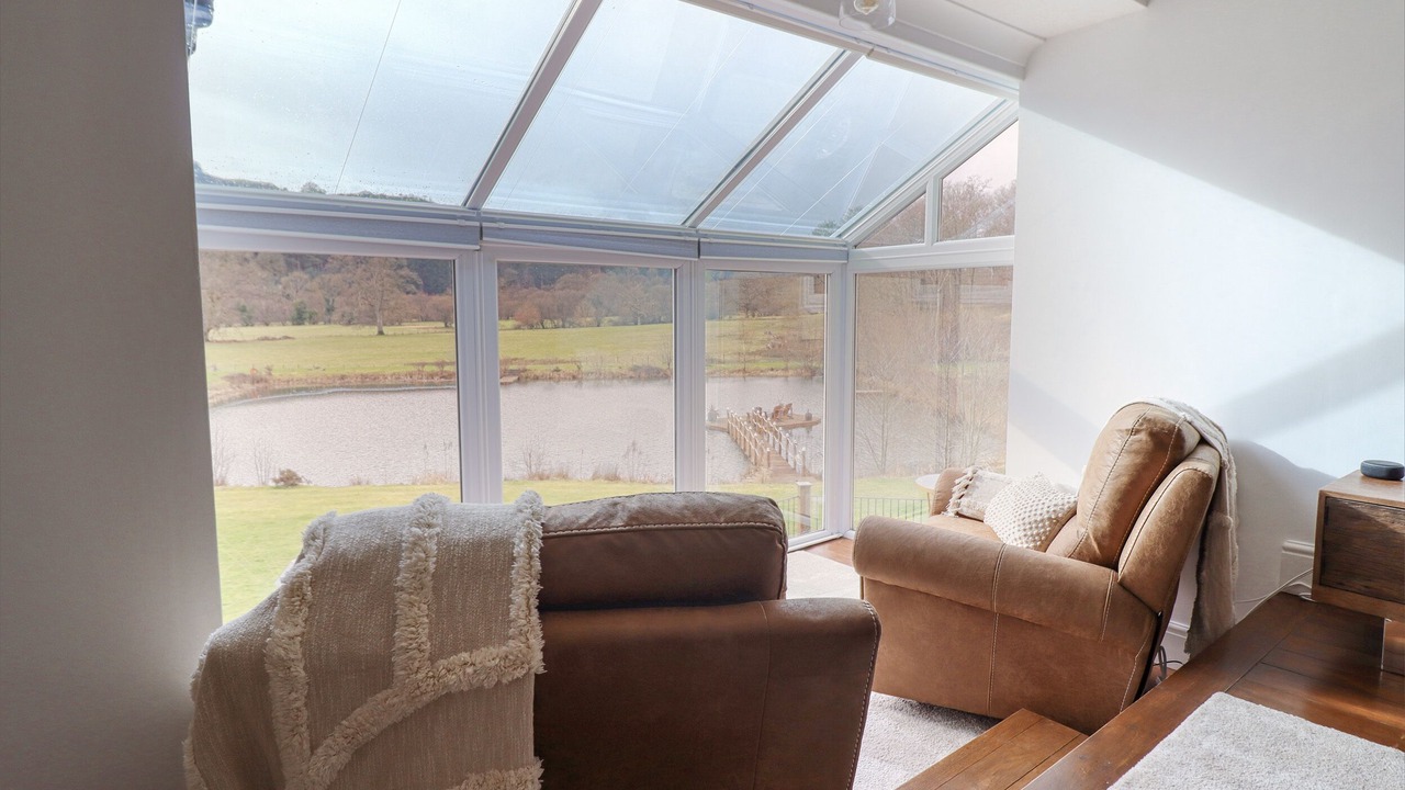 Photo of Livingroom in Dolanog