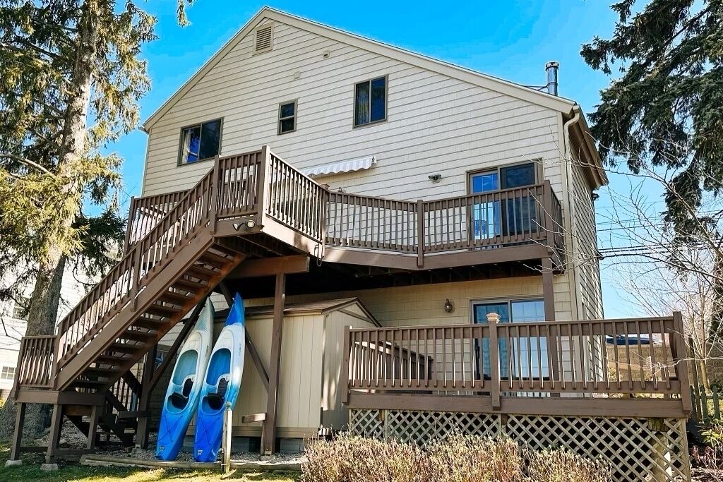 Photo of Outdoor in Branford