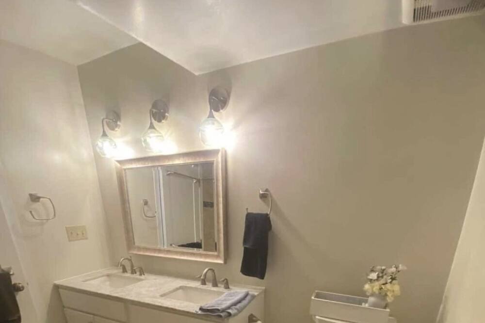 Photo of Bathroom in Mackinac Island