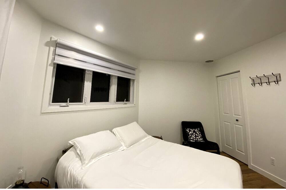 Photo of Bedroom in Saint-Romuald
