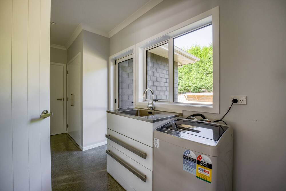 Photo of Kitchen in Acacia Bay