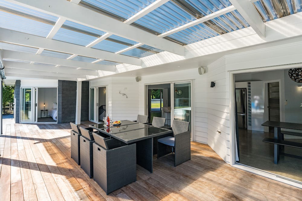 Photo of Outdoor in Acacia Bay