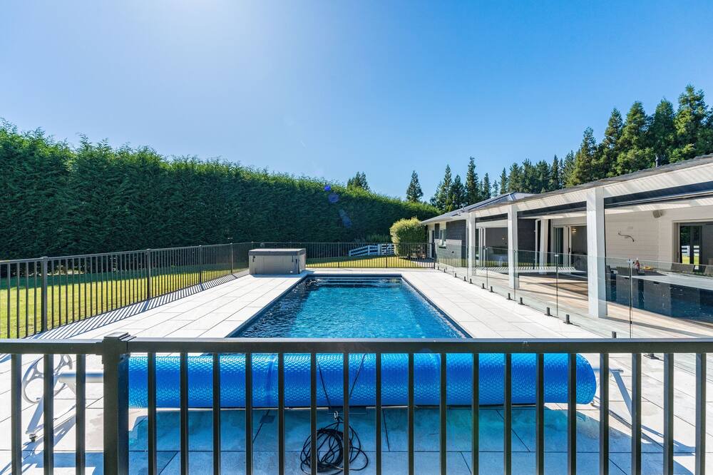 Photo of Outdoor in Acacia Bay