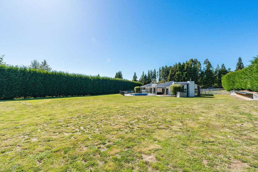 Photo of Outdoor in Acacia Bay