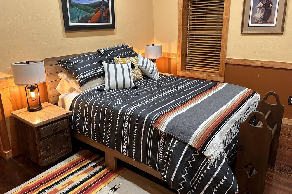 Photo of Bedroom in Oklahoma County