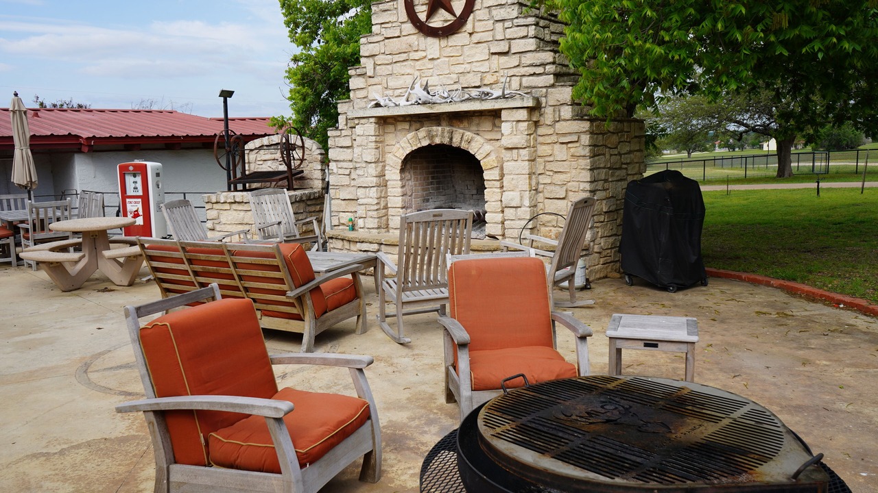 Photo of Outdoor in Morgan
