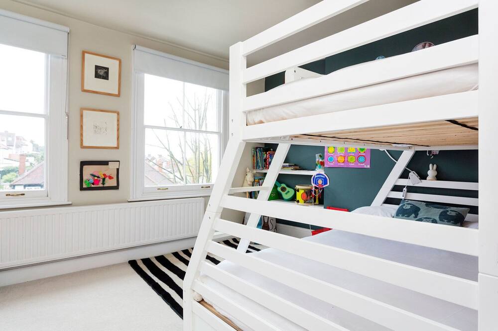 Photo of Others in Dartmouth Park