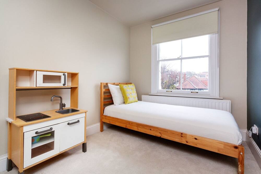 Photo of Bedroom in Dartmouth Park