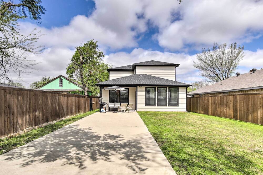 Photo of Outdoor in West Dallas