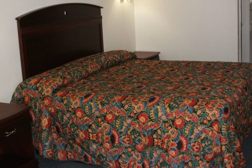 Photo of Bedroom in Big Spring