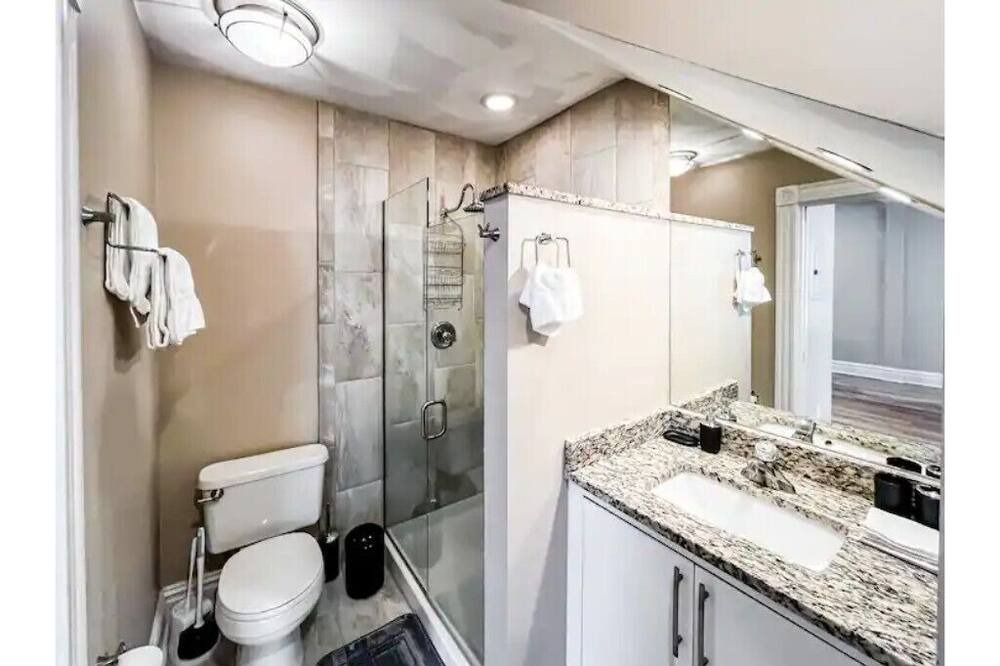 Photo of Bathroom in The Hill