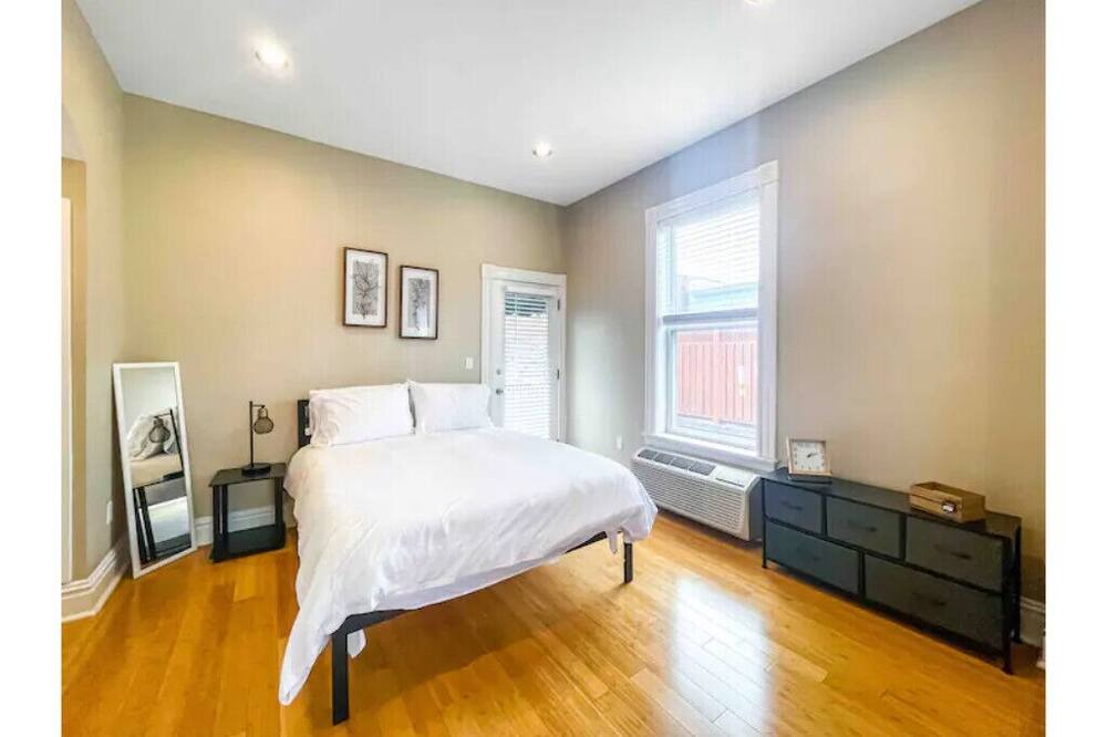 Photo of Bedroom in The Hill