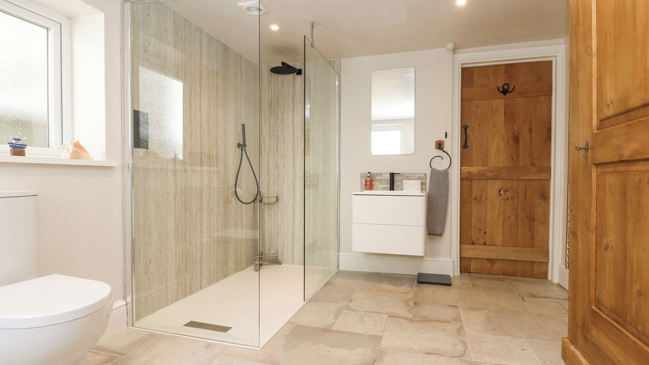 Photo of Others in Mylor Bridge