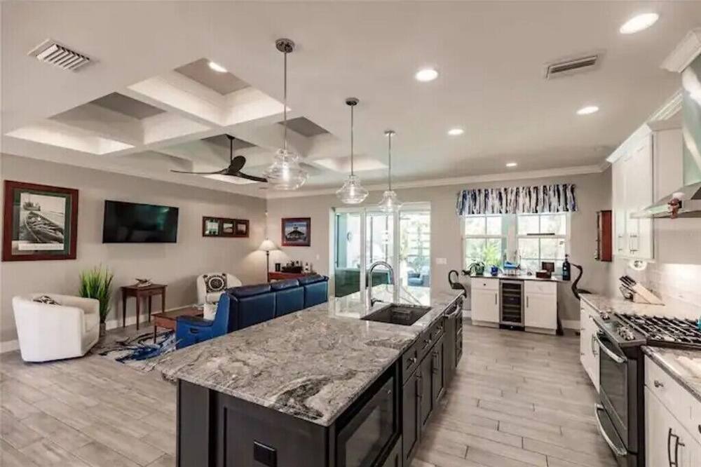 Photo of Kitchen in Pine Valley