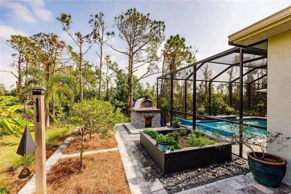 Photo of Outdoor in Pine Valley